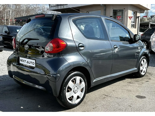 Toyota Aygo 1.0i-VVT 68HP 148 000KM AUTOMAT - автомобили, коли, обяви за нови и употребявани 4