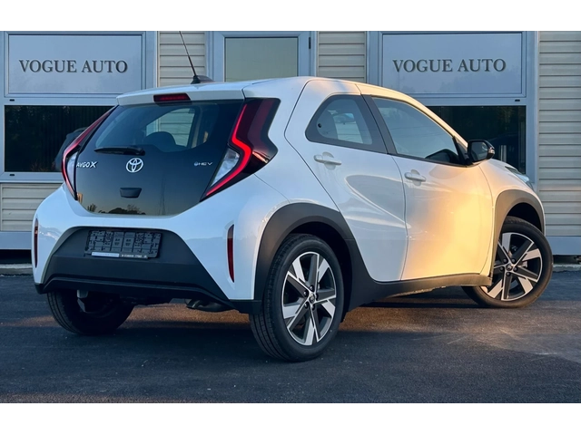 Toyota Aygo X* 1.5HEV* ФАБРИЧНО НОВ - автомобили, коли, обяви за нови и употребявани 1