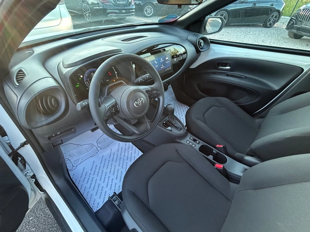 Toyota Aygo X* 1.5HEV* ФАБРИЧНО НОВ - автомобили, коли, обяви за нови и употребявани 6