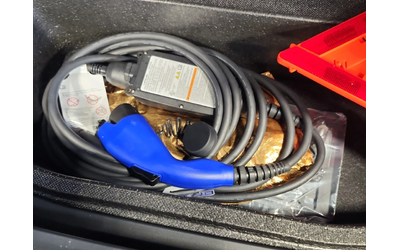 Toyota bZ4X XLE AWD - автомобили, коли, обяви за нови и употребявани 16