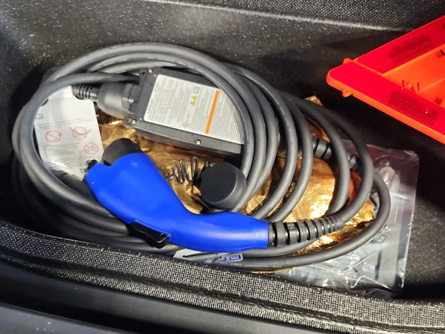 Toyota bZ4X XLE AWD - автомобили, коли, обяви за нови и употребявани 16