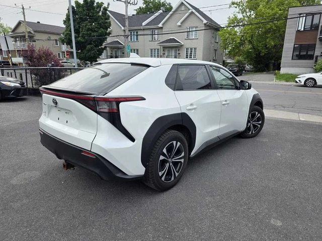 Toyota bZ4X LE FWD* BT* КАМЕРИ* НАВИ* ПОДГРЕВ и ДР - автомобили, коли, обяви за нови и употребявани 3