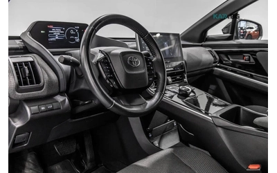 Toyota bZ4X LE* ПОДГРЕВ* КАМЕРА* NAVI* LED* - автомобили, коли, обяви за нови и употребявани 9
