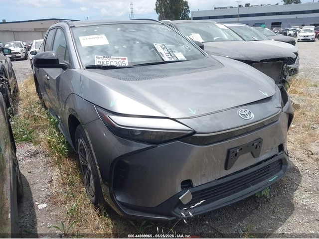 Toyota bZ4X XLE - автомобили, коли, обяви за нови и употребявани 1
