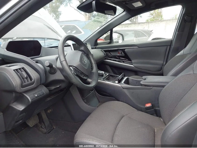 Toyota bZ4X XLE - автомобили, коли, обяви за нови и употребявани 15