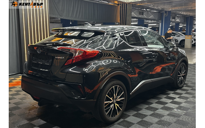 toyota-c-hr-1-8-hybrid-edition - 4