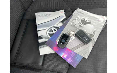 Toyota C-HR 1.8h, TREND, FULL SERVICE, NAVI+ CAMERA - автомобили, коли, обяви за нови и употребявани 13