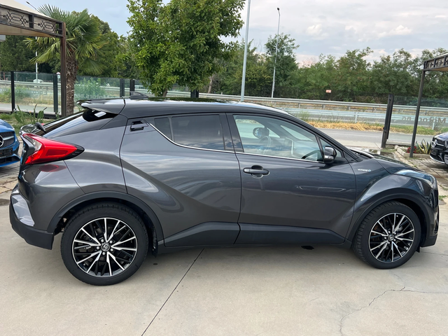 Toyota C-HR 1.8h, TREND, FULL SERVICE, NAVI+ CAMERA - автомобили, коли, обяви за нови и употребявани 3