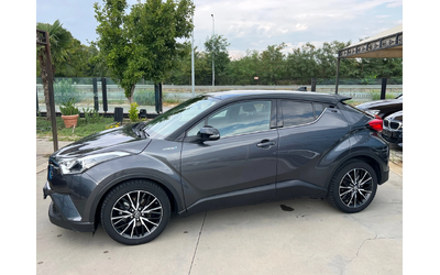 Toyota C-HR 1.8h, TREND, FULL SERVICE, NAVI+ CAMERA - автомобили, коли, обяви за нови и употребявани 6