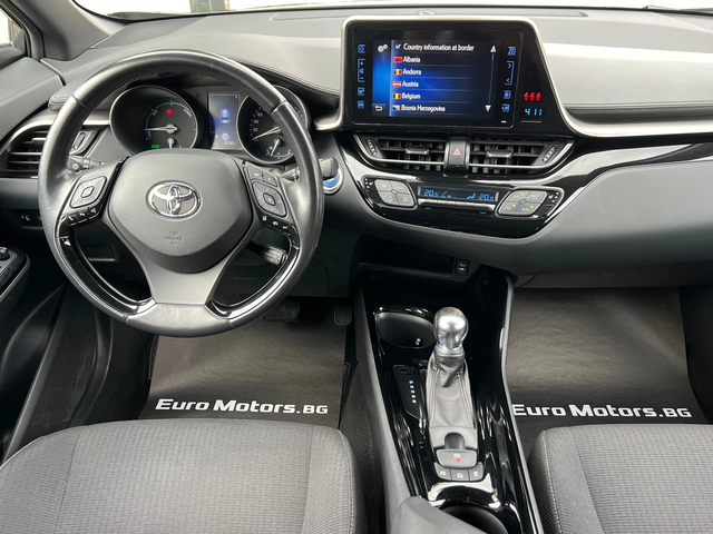 Toyota C-HR 1.8h, TREND, FULL SERVICE, NAVI+ CAMERA - автомобили, коли, обяви за нови и употребявани 8