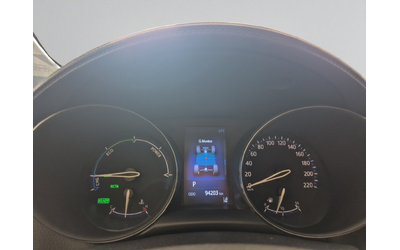 Toyota C-HR - автомобили, коли, обяви за нови и употребявани 12