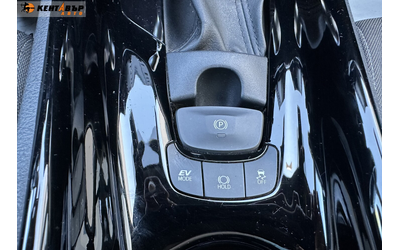 Toyota C-HR 2.0 Hybrid 184к.с./Facelift/ГАРАНЦИЯ ОТ КЕНТАВЪР - автомобили, коли, обяви за нови и употребявани 15