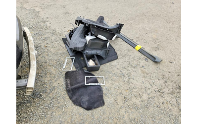 Toyota C-HR 2.0L 4 FRONT WHEEL DRIVE - автомобили, коли, обяви за нови и употребявани 14