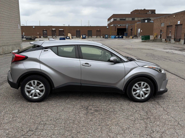 Toyota C-HR 2.0L 4cyl FWD - автомобили, коли, обяви за нови и употребявани 2