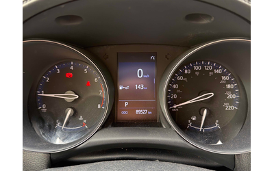 Toyota C-HR 2.0L 4cyl FWD - автомобили, коли, обяви за нови и употребявани 7