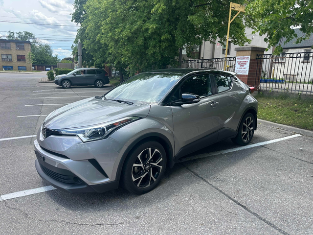 Toyota C-HR 2.0L 4cyl FWD - автомобили, коли, обяви за нови и употребявани 0