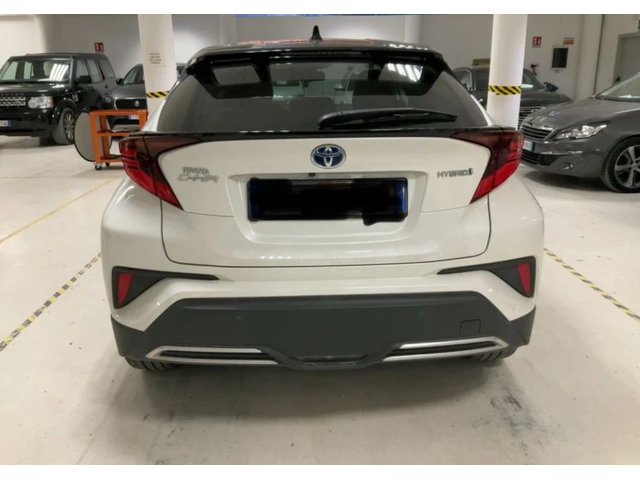 Toyota C-HR 2.0iHybrid* Lounge* Bi-Tone* JBL* LED* ПЕРФЕКТЕН* - автомобили, коли, обяви за нови и употребявани 2