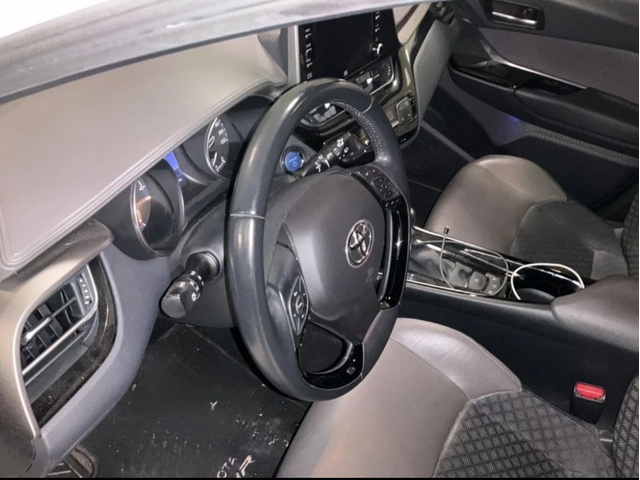 Toyota C-HR 2.0iHybrid* Lounge* Bi-Tone* JBL* LED* ПЕРФЕКТЕН* - автомобили, коли, обяви за нови и употребявани 8