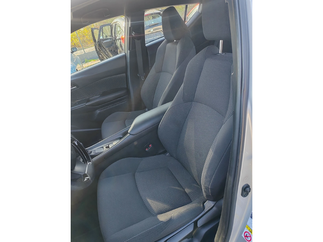 Toyota C-HR 1.8, 122к.с. ТОП - автомобили, коли, обяви за нови и употребявани 11