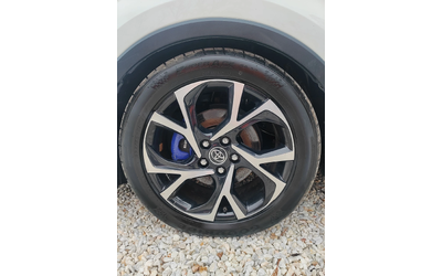 Toyota C-HR 1.8, 98к.с. GR, FULL - автомобили, коли, обяви за нови и употребявани 15