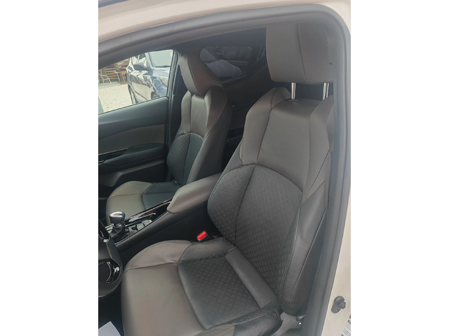 Toyota C-HR 1.8, 98к.с. GR, FULL - автомобили, коли, обяви за нови и употребявани 8