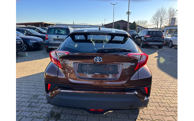 Toyota C-HR 1.8HIBRID AVTOMAT/NAVI/KAMERA EURO 6 - автомобили, коли, обяви за нови и употребявани 6