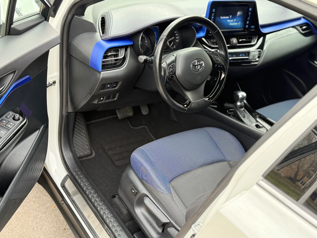 Toyota C-HR Бензин* Подгрев* Камера* Limited* SPORT* TOP - автомобили, коли, обяви за нови и употребявани 8