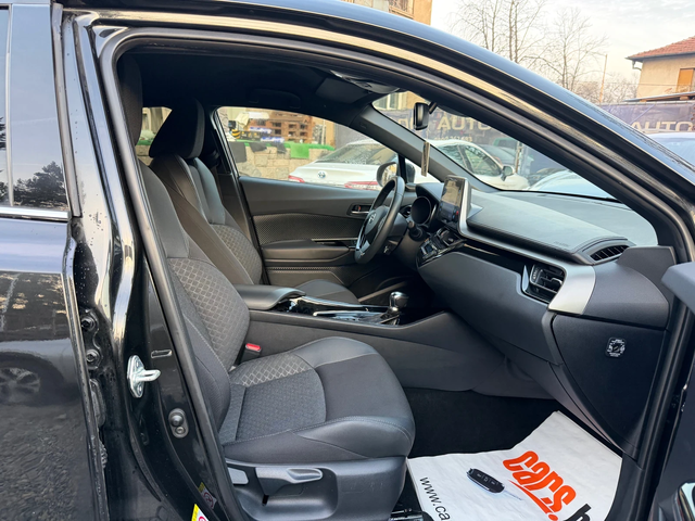 Toyota C-HR 1.8 HYBRID Keyless go  Distronic Euro 6 - автомобили, коли, обяви за нови и употребявани 12