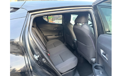 Toyota C-HR 1.8 HYBRID Keyless go  Distronic Euro 6 - автомобили, коли, обяви за нови и употребявани 14