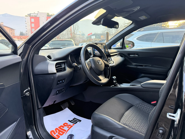 Toyota C-HR 1.8 HYBRID Keyless go  Distronic Euro 6 - автомобили, коли, обяви за нови и употребявани 9
