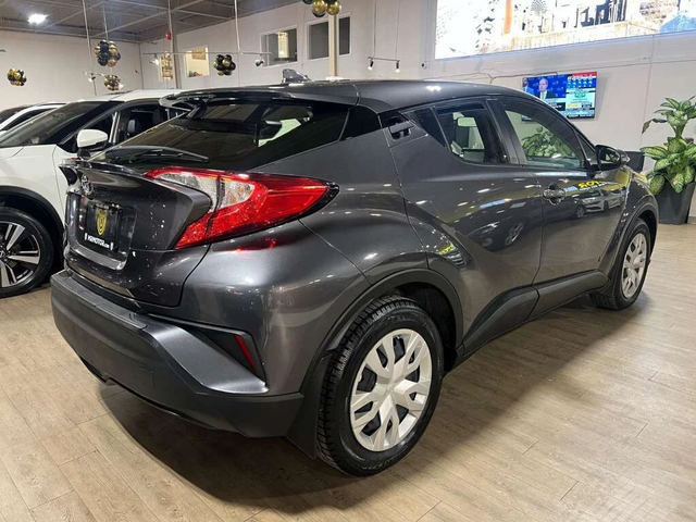 Toyota C-HR * 10 Series * CARFAX * ЦЕНА ДО БГ - автомобили, коли, обяви за нови и употребявани 4