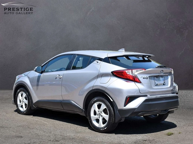 Toyota C-HR * XLE/XLE Premium * CARFAX * ЦЕНА ДО БГ - автомобили, коли, обяви за нови и употребявани 3