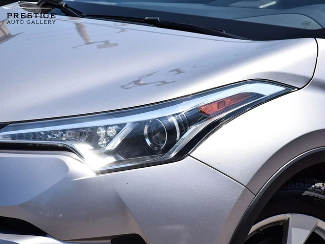 Toyota C-HR * XLE/XLE Premium * CARFAX * ЦЕНА ДО БГ - автомобили, коли, обяви за нови и употребявани 4