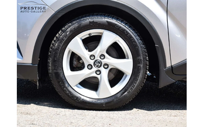 Toyota C-HR * XLE/XLE Premium * CARFAX * ЦЕНА ДО БГ - автомобили, коли, обяви за нови и употребявани 8