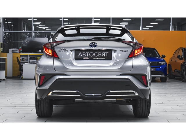 Toyota C-HR 2.0 Hybrid Club Automatic - автомобили, коли, обяви за нови и употребявани 2