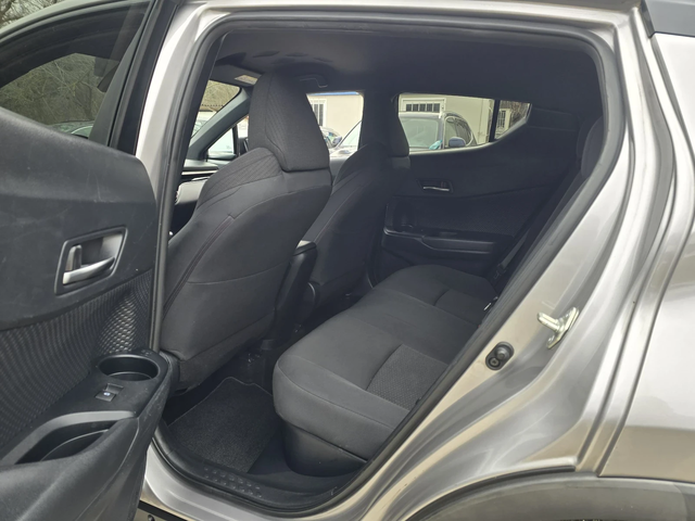 Toyota C-HR 1.8 148к.с Топ състояние - автомобили, коли, обяви за нови и употребявани 10