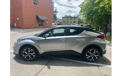 toyota-c-hr - 2