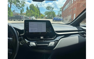 Toyota C-HR FWD * CARFAX * АВТО КРЕДИТ * - автомобили, коли, обяви за нови и употребявани 9
