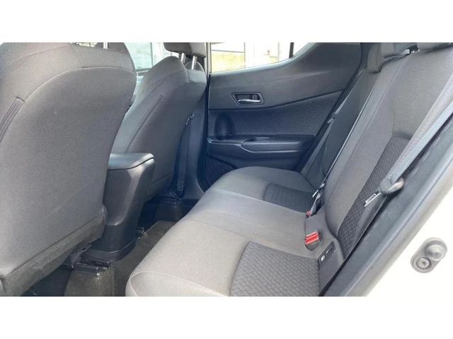 Toyota C-HR 1.8H - автомобили, коли, обяви за нови и употребявани 10