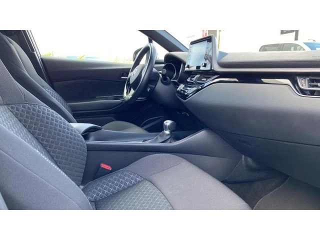 Toyota C-HR 1.8H - автомобили, коли, обяви за нови и употребявани 5