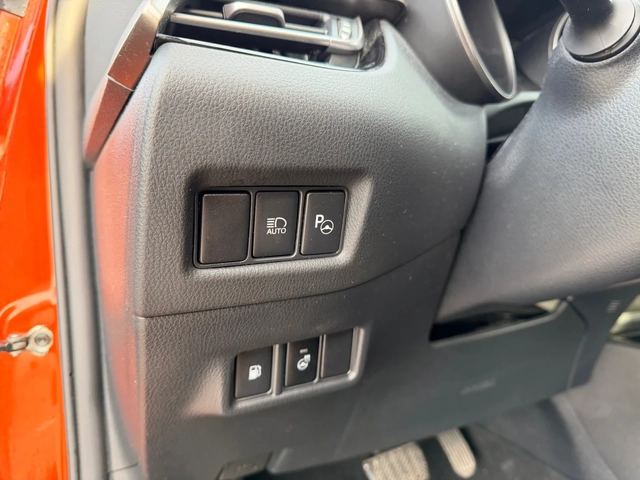 Toyota C-HR 2.0Hybrid-Full-ГАРАНЦИЯ - автомобили, коли, обяви за нови и употребявани 12