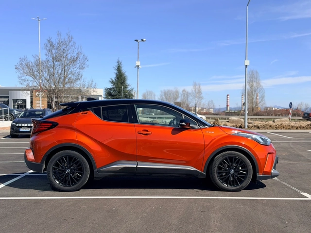 Toyota C-HR 2.0Hybrid-Full-ГАРАНЦИЯ - автомобили, коли, обяви за нови и употребявани 3