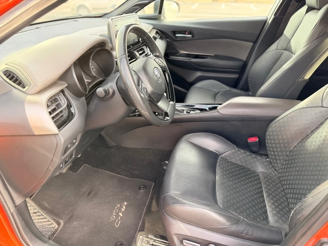 Toyota C-HR 2.0Hybrid-Full-ГАРАНЦИЯ - автомобили, коли, обяви за нови и употребявани 8