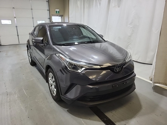 Toyota C-HR 2.0i * КАМЕРА * АВТОПИЛОТ * BLUETOOTH - автомобили, коли, обяви за нови и употребявани 0