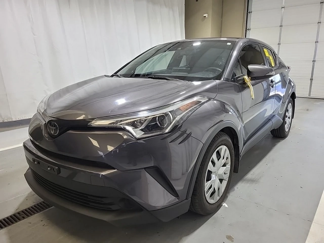 Toyota C-HR 2.0i * КАМЕРА * АВТОПИЛОТ * BLUETOOTH - автомобили, коли, обяви за нови и употребявани 1