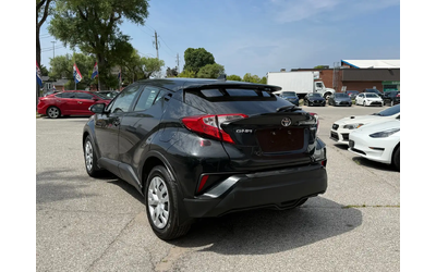 toyota-c-hr-le-l-fwd-l-carplay-l-eco-vehicle-l-2-0l-l-4cyl-l-front-wheel-drive - 5