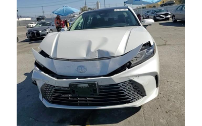 toyota-camry-2-5l-4-front-wheel-drive - 0