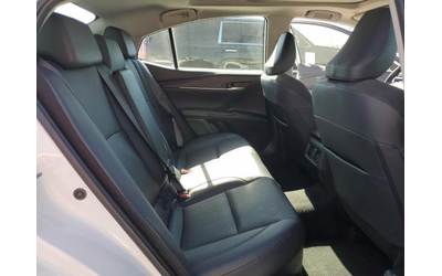 Toyota Camry 2.5L 4 Front-wheel Drive - автомобили, коли, обяви за нови и употребявани 10