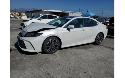 toyota-camry-2-5l-4-front-wheel-drive - 1