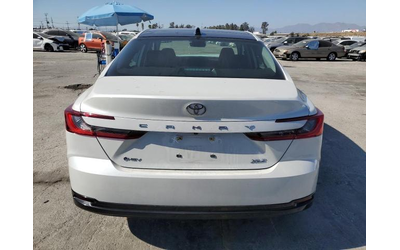 Toyota Camry 2.5L 4 Front-wheel Drive - автомобили, коли, обяви за нови и употребявани 6